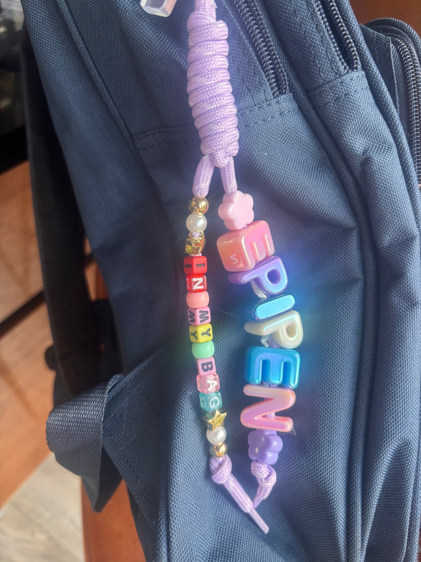 Paracord allergy awareness keychain